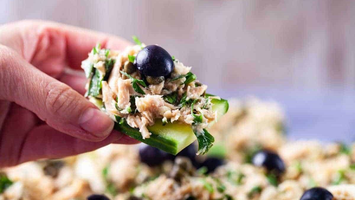 Fennel-Cucumber Bites With Creamy Tuna.