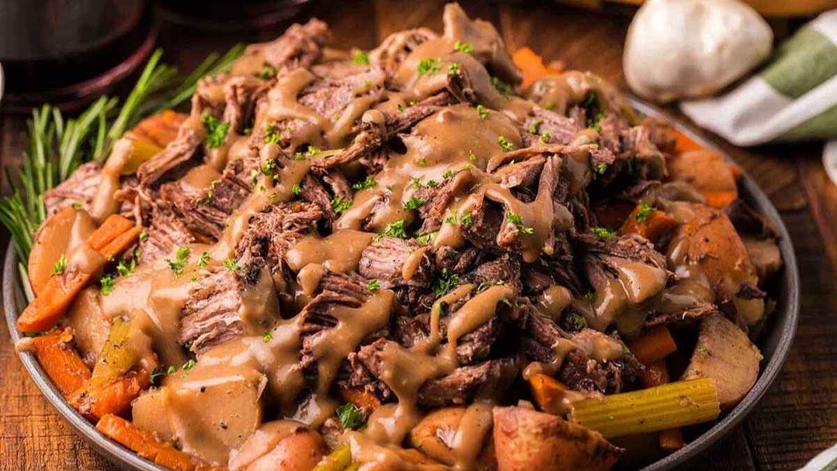 Slow Cooker Pot Roast with Red Wine.