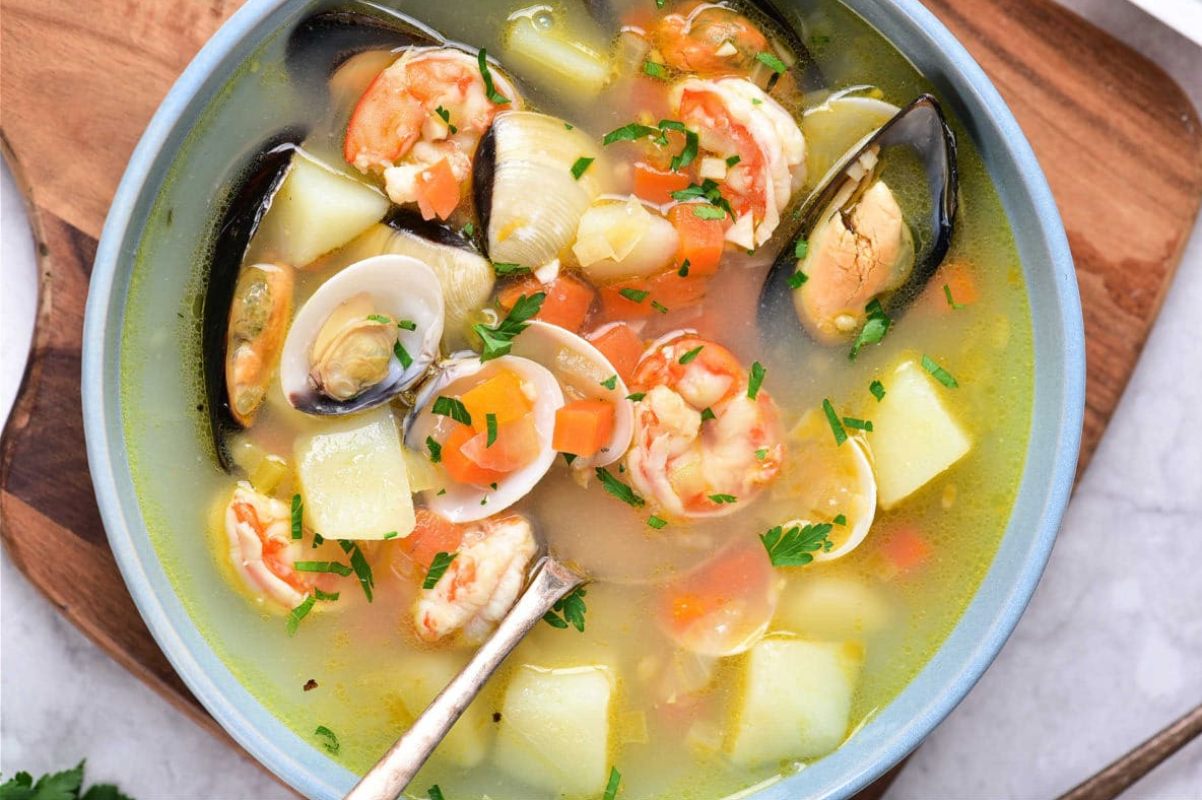 Shrimp and Corn Soup with Potatoes. 