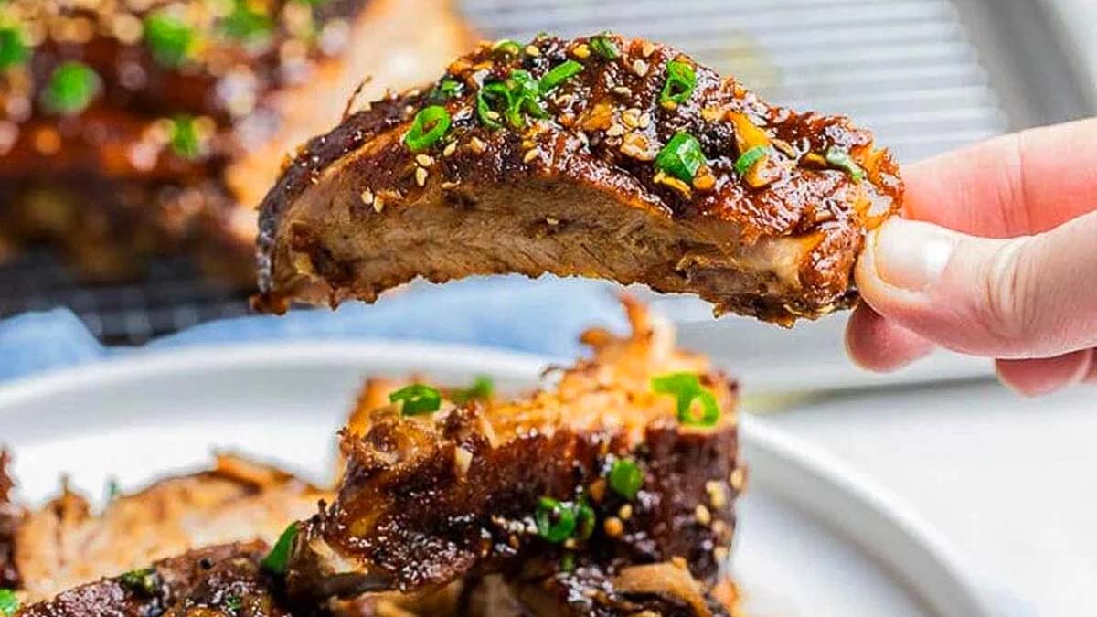 Instant Pot Asian Ribs.