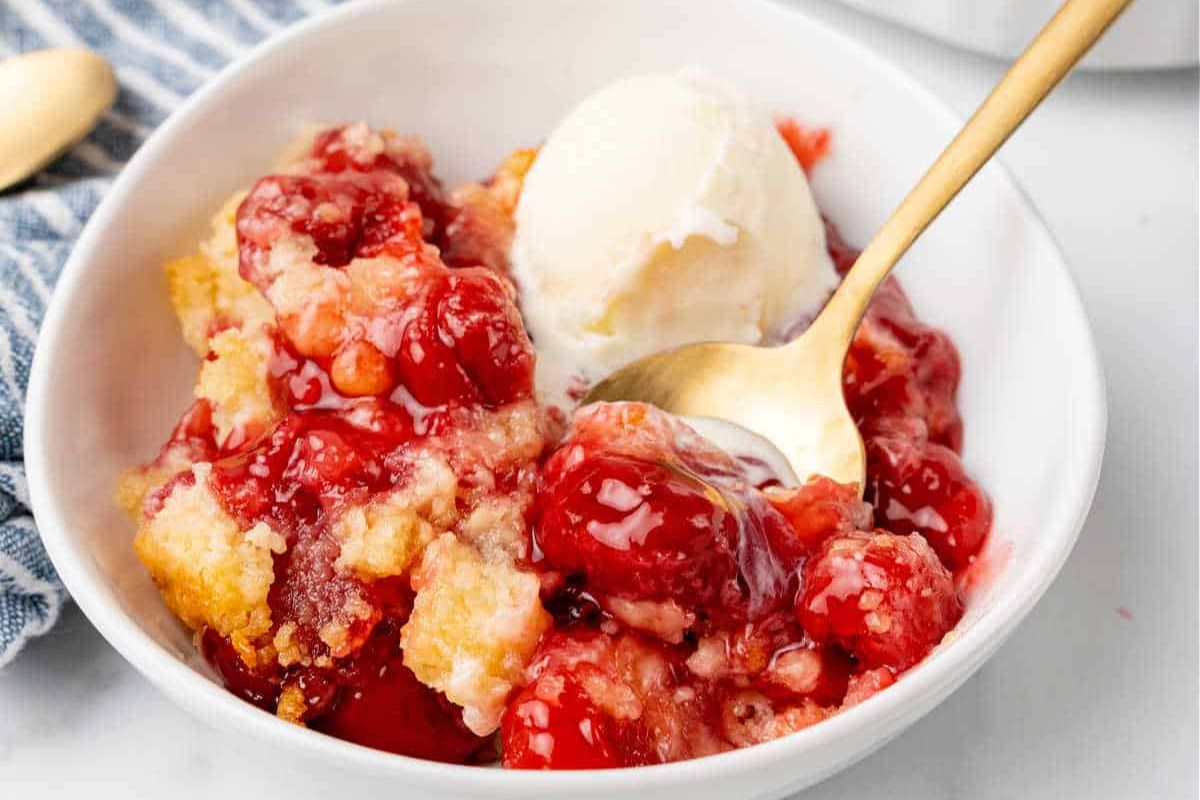 Dump Cake Recipe 