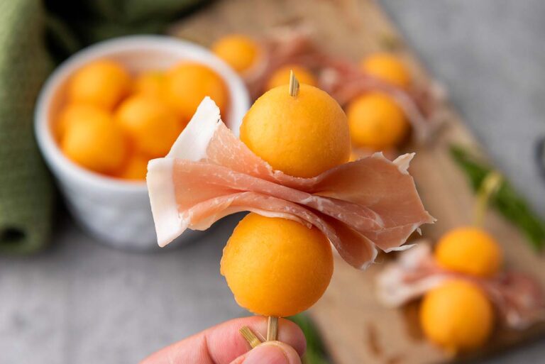 Melon Prosciutto Bites 