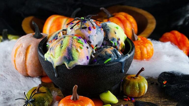 17 No-Bake Halloween Recipes That’ll Raise Your Spirits