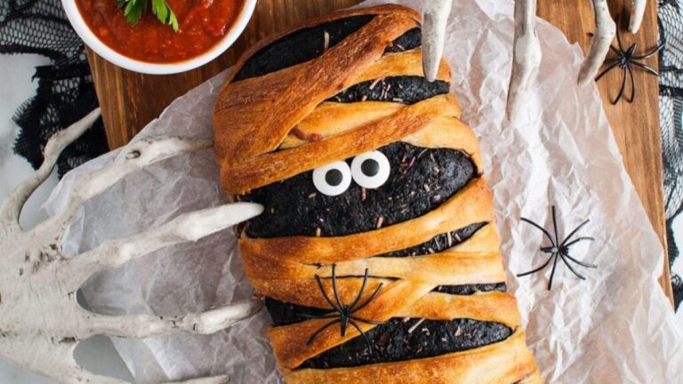 Transform Store-Bought Dough with These 19 Pillsbury Halloween Recipes