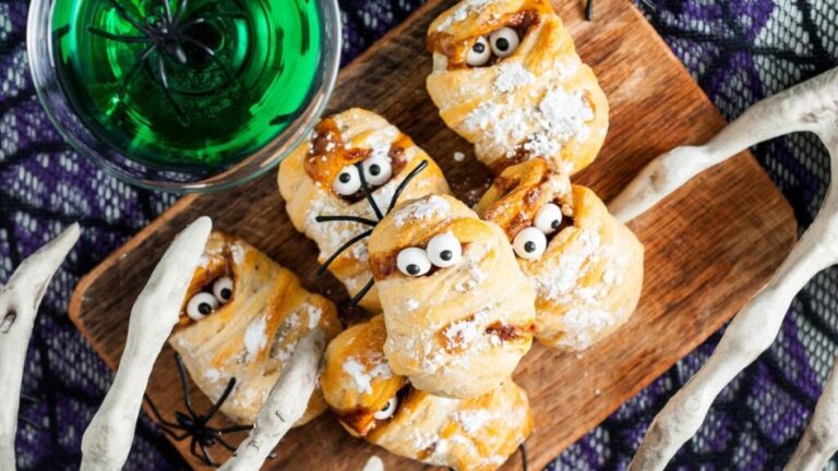 41 Halloween Treats That Will Delight and Fright